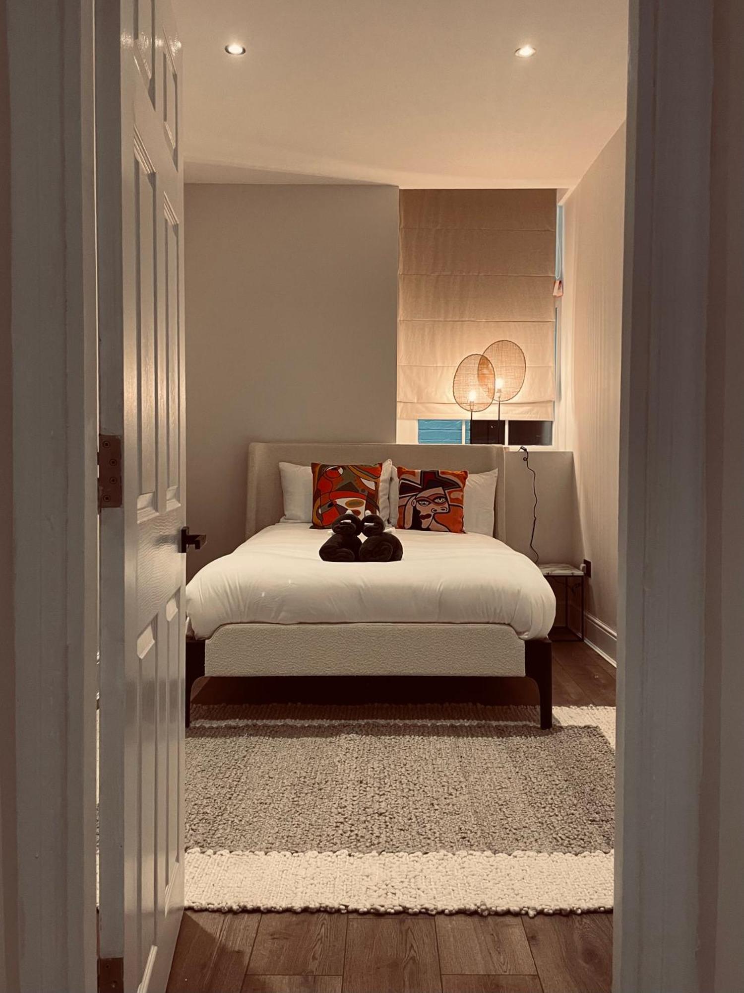 Presidential Suite,1608439410:JPEG